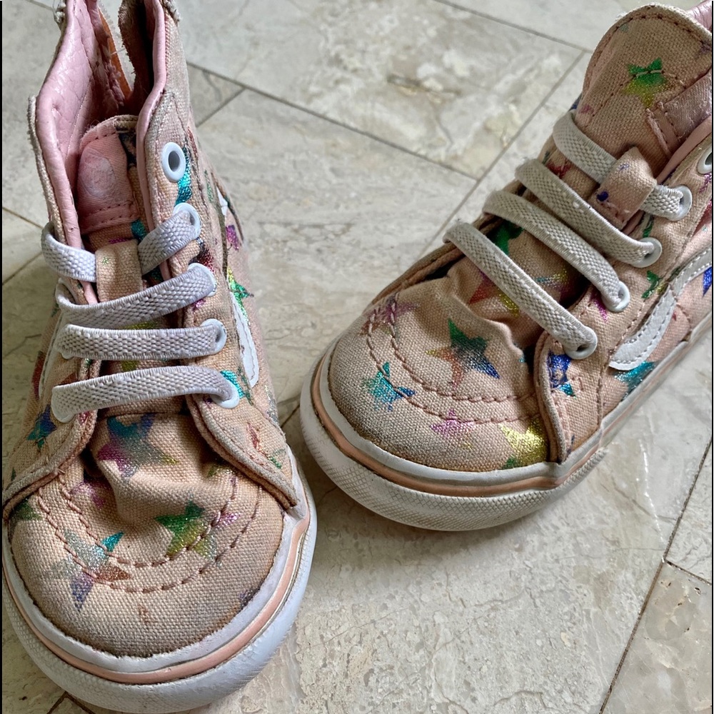Toddler Van High-tops size 6